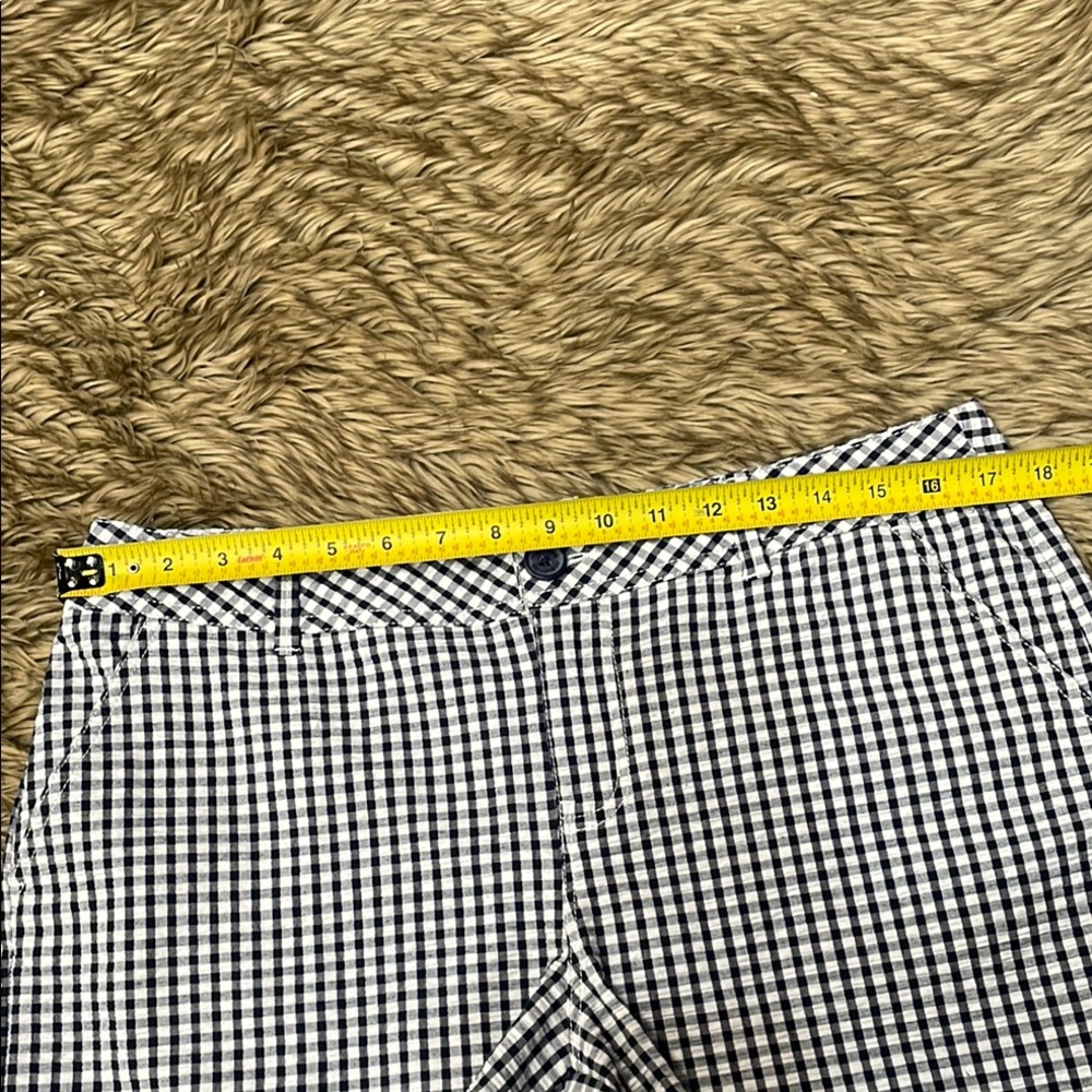 Maurices White and Blue Bermuda Shorts Lightweight Cotton - Picture 5 of 6